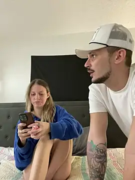 Snapshot of molly_witha_chance chatting on February 11, 2025, 2:46 am molly witha chance online show from February 11, 2025, 2:46 am