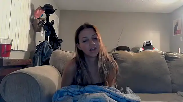 Snapshot of molly_witha_chance chatting on September 15, 2025, 12:54 am molly witha chance online show from September 15, 2025, 12:54 am