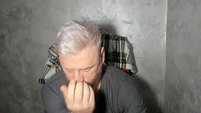 ANGELALEXYNO2024 online show from February 3, 2026, 7:24 am