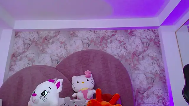 Snapshot of LexaDeRusso chatting on January 23, 2025, 7:51 pm LexaDeRusso online show from January 23, 2025, 7:51 pm