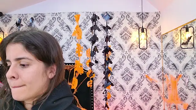 Snapshot of LexaDeRusso chatting on October 27, 2025, 3:10 am LexaDeRusso online show from October 27, 2025, 3:10 am