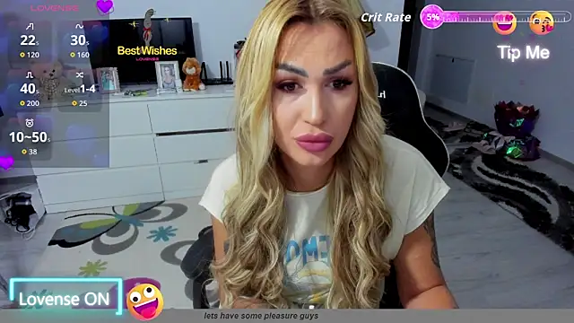 GlossyDiamondX online show from September 27, 2025, 2:38 am