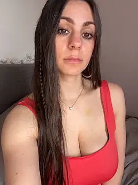 Snapshot of Loella-Rose chatting on March 21, 2025, 8:39 am Loella-Rose online show from March 21, 2025, 8:39 am