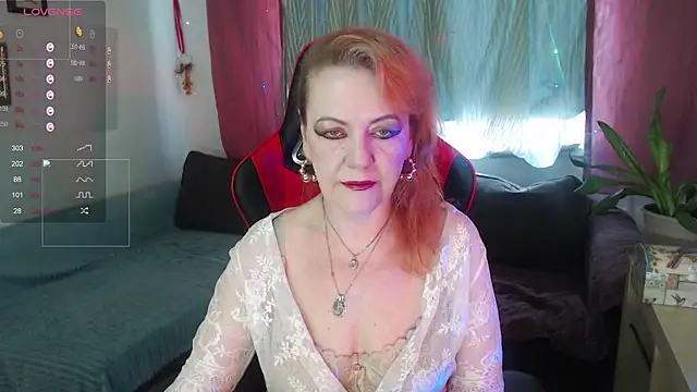 Liset Monro online show from May 25, 2026, 4:40 am