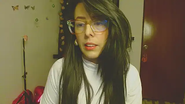 Snapshot of ella_peck chatting on January 7, 2026, 4:04 am ella peck online show from January 7, 2026, 4:04 am