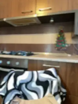 Hotmomcheckk  online show from January 29, 2025, 9:23 am