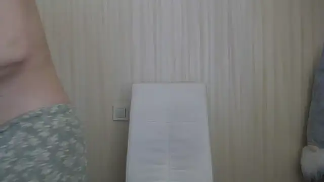 EverlastBlum online show from May 20, 2026, 4:40 am