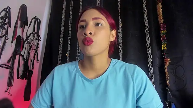 charrlotte quinn online show from February 1, 2026, 4:38 pm