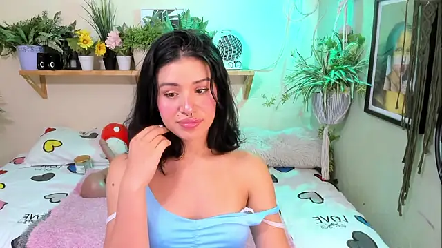 Snapshot of MiaaRose chatting on September 22, 2025, 9:28 pm MiaaRose online show from September 22, 2025, 9:28 pm