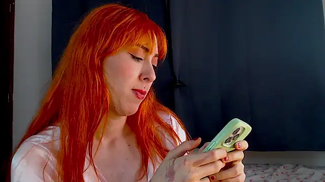 Snapshot of lanaturner_ chatting on December 19, 2024, 7:18 am lanaturner online show from December 19, 2024, 7:18 am