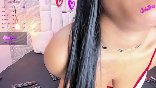 Snapshot of VeronicaLodge23 chatting on April 8, 2026, 1:27 am VeronicaLodge23 online show from April 8, 2026, 1:27 am