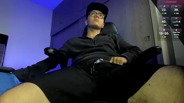 male pussy online show from February 24, 2026, 9:24 pm