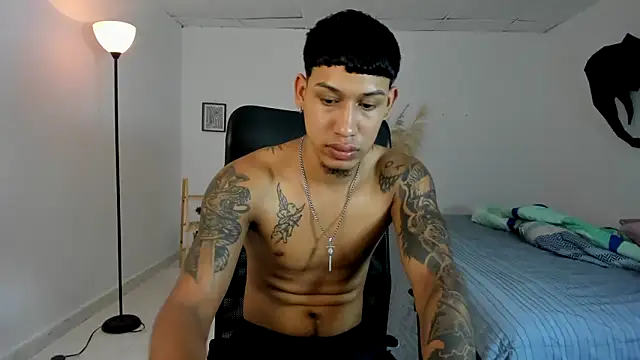 slim master12 online show from March 12, 2026, 11:22 pm