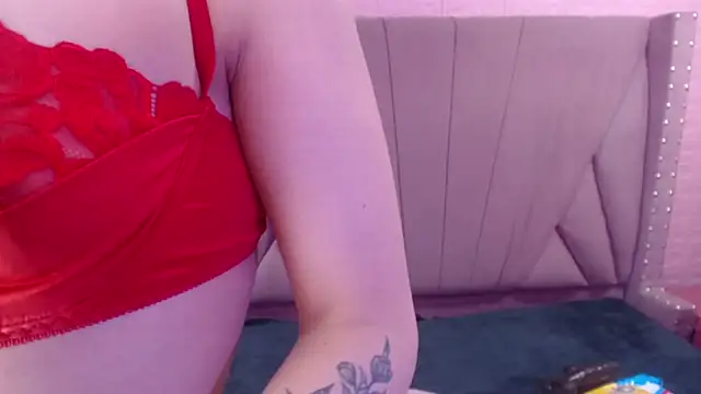 Snapshot of MelodySweett chatting on December 27, 2024, 3:09 am MelodySweett online show from December 27, 2024, 3:09 am