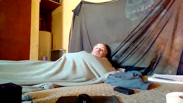 Nightshade7712 online show from February 8, 2026, 3:37 pm