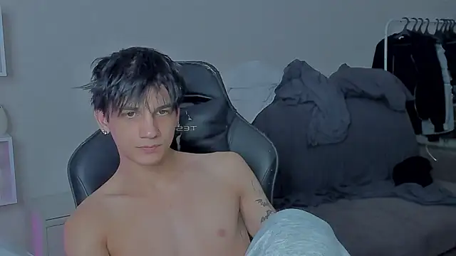 Snapshot of MarkBrowniii chatting on December 9, 2024, 11:56 pm MarkBrowniii online show from December 9, 2024, 11:56 pm