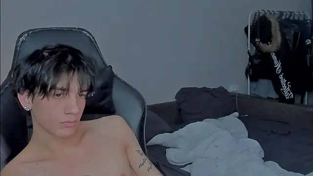 Snapshot of MarkBrowniii chatting on January 11, 2025, 4:03 pm MarkBrowniii online show from January 11, 2025, 4:03 pm