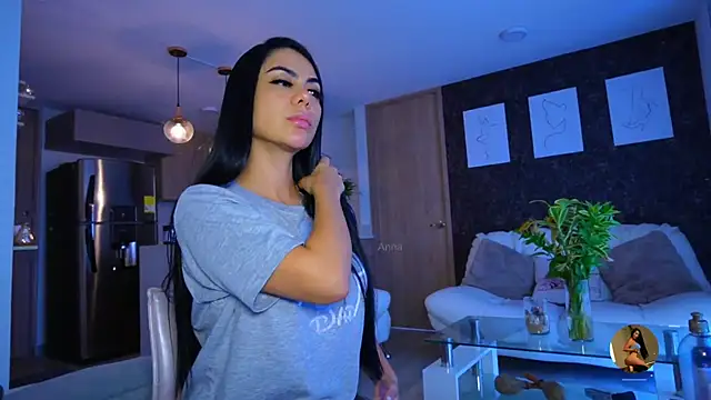 Snapshot of AnnaTaylor1 chatting on March 22, 2025, 8:59 pm AnnaTaylor1 online show from March 22, 2025, 8:59 pm