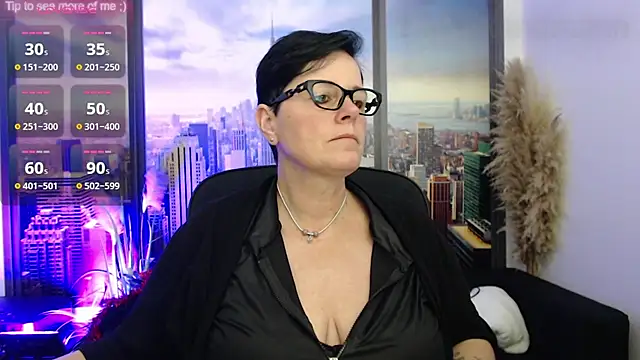 Snapshot of ninarandmann chatting on December 2, 2024, 2:19 pm ninarandmann online show from December 2, 2024, 2:19 pm