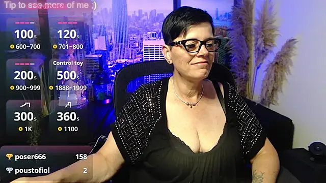 Snapshot of ninarandmann chatting on July 19, 2026, 5:38 pm ninarandmann online show from July 19, 2026, 5:38 pm