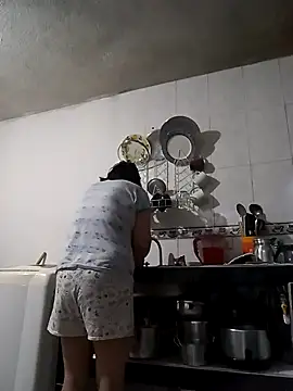 Snapshot of Natasha_milf__ chatting on February 6, 2025, 11:21 am Natasha milf online show from February 6, 2025, 11:21 am