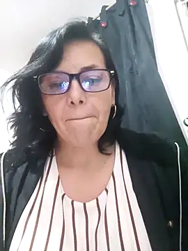 Snapshot of Natasha_milf__ chatting on February 10, 2025, 9:58 pm Natasha milf online show from February 10, 2025, 9:58 pm