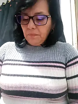 Snapshot of Natasha_milf__ chatting on March 1, 2025, 10:31 pm Natasha milf online show from March 1, 2025, 10:31 pm