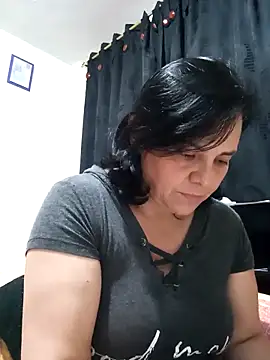 Snapshot of Natasha_milf__ chatting on March 5, 2025, 12:27 am Natasha milf online show from March 5, 2025, 12:27 am