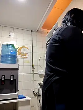 Snapshot of Natasha_milf__ chatting on October 16, 2025, 12:50 pm Natasha milf online show from October 16, 2025, 12:50 pm