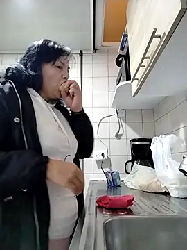 Natasha milf   online show from April 10, 2026, 12:43 pm