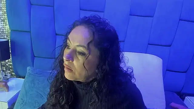 hanny milf online show from October 24, 2025, 11:17 am