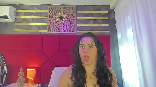 Snapshot of hanny_milf chatting on June 26, 2026, 11:58 am hanny milf online show from June 26, 2026, 11:58 am