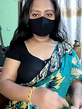 Idhika Paul online show from February 6, 2025, 5:40 pm