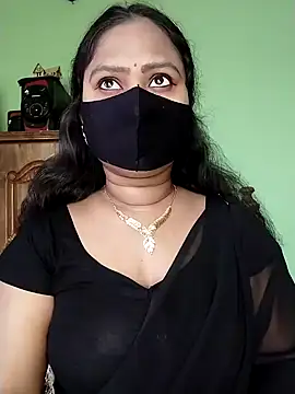 Idhika Paul online show from February 11, 2025, 3:18 am