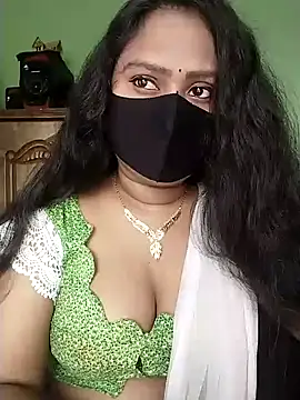 Idhika Paul online show from February 18, 2025, 9:21 am