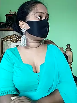 Idhika Paul online show from February 27, 2025, 7:23 am