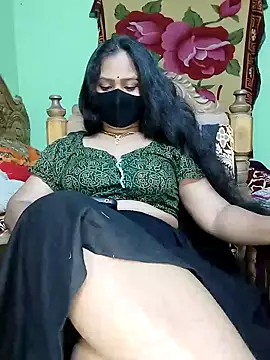 Idhika Paul online show from March 1, 2025, 11:37 pm