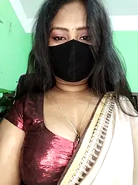 Idhika Paul online show from February 17, 2026, 6:03 pm