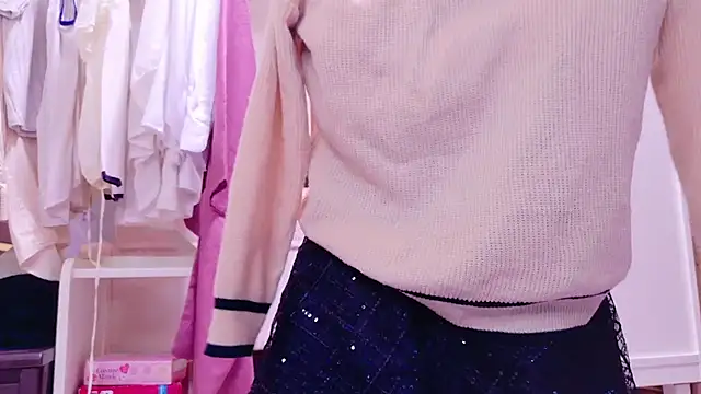 Snapshot of Naachan_ chatting on February 17, 2025, 2:26 pm Naachan online show from February 17, 2025, 2:26 pm