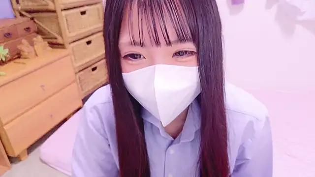 Snapshot of tsumugi_h chatting on December 12, 2024, 6:25 am tsumugi h online show from December 12, 2024, 6:25 am