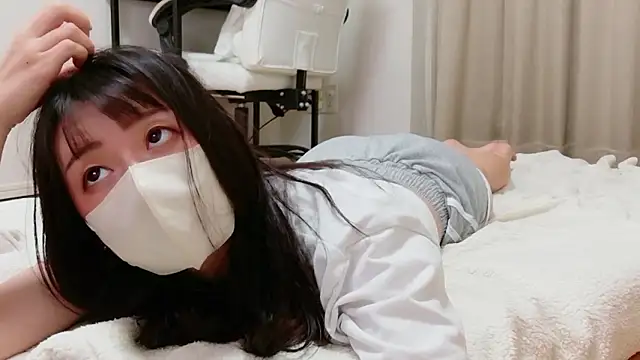 ayu yu xo online show from June 18, 2026, 10:52 am