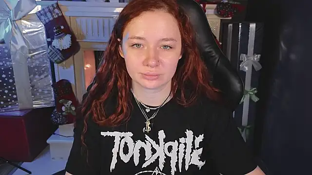 carolina elf online show from January 7, 2025, 5:43 am