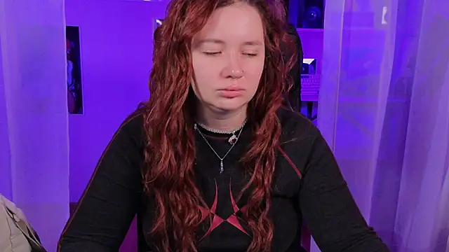 carolina elf online show from October 22, 2025, 5:19 am