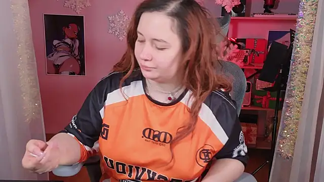 carolina elf online show from January 11, 2026, 5:23 am