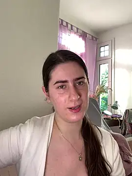 Snapshot of INELIKA chatting on June 17, 2026, 6:31 pm INELIKA online show from June 17, 2026, 6:31 pm