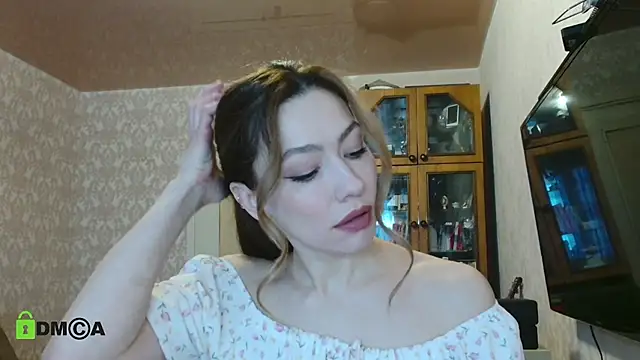 alicia spicy online show from February 7, 2025, 4:16 am