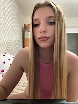 Snapshot of adel_secret chatting on June 6, 2026, 7:07 pm adel secret online show from June 6, 2026, 7:07 pm