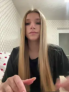 Snapshot of adel_secret chatting on June 9, 2026, 8:09 pm adel secret online show from June 9, 2026, 8:09 pm