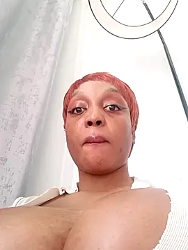 Busty Bambi online show from April 15, 2026, 11:28 am