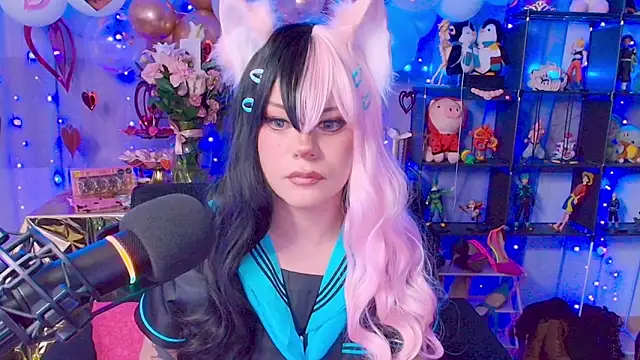  niiky online show from February 17, 2026, 6:03 pm